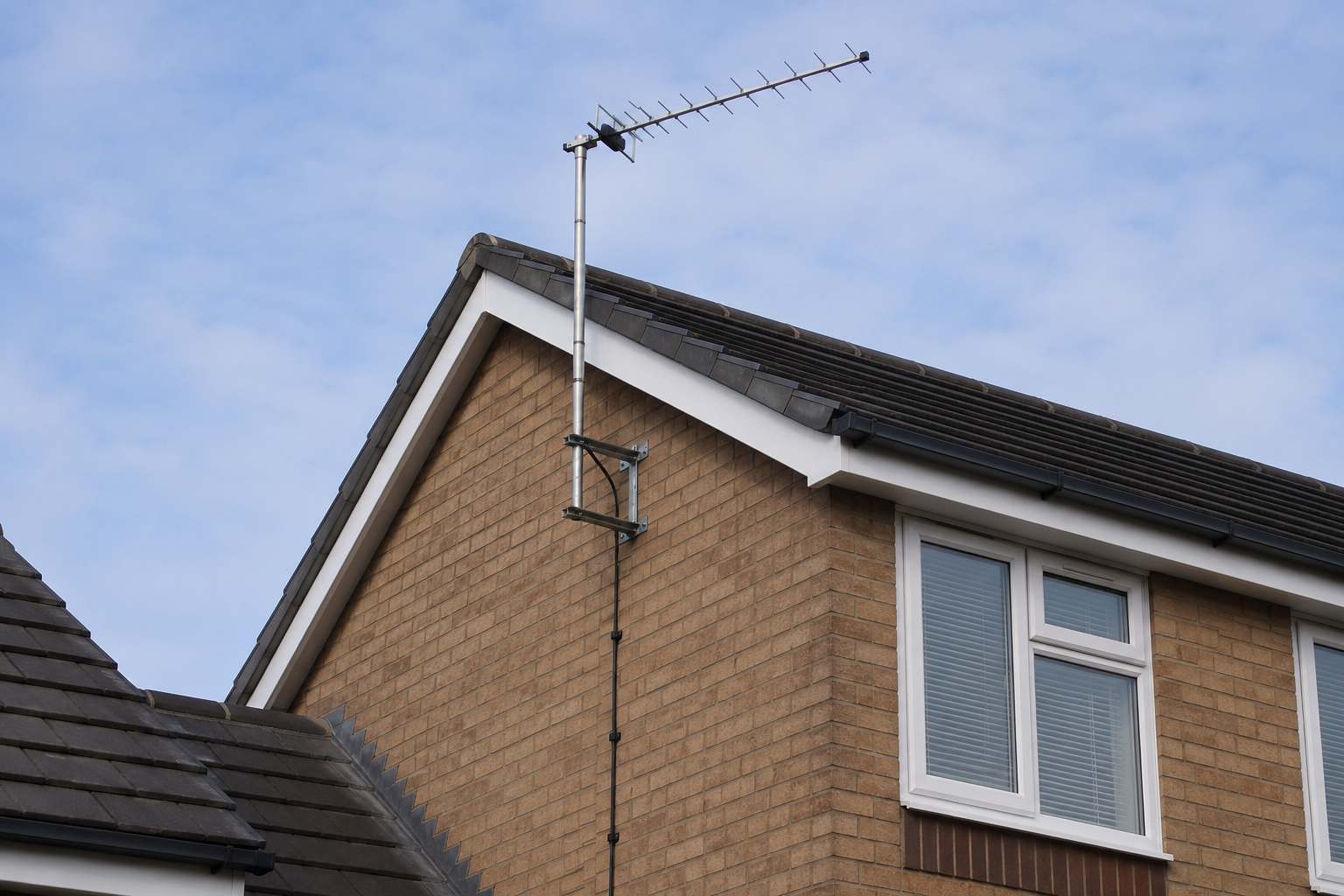 New TV aerial fitted on a home near Stratford-upon-Avon